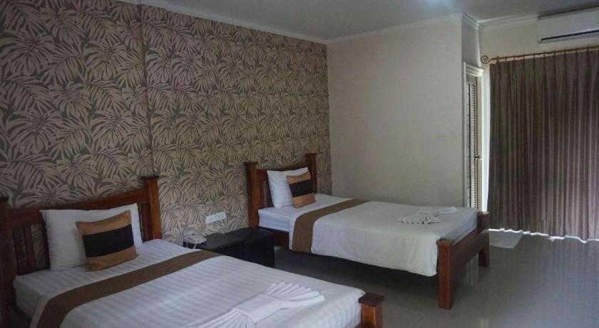 The Park Nangrong Resort Экстерьер фото